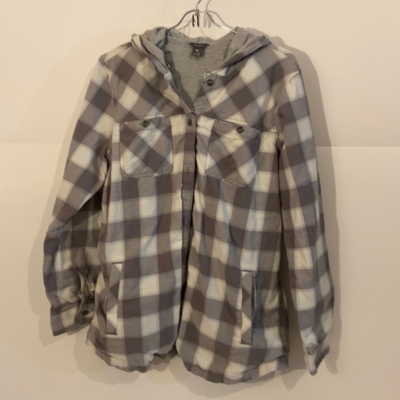 Eddie Bauer Plaid hooded shirt size XL